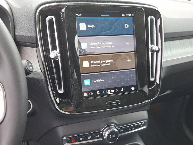 new 2025 Volvo XC40 car, priced at $48,335