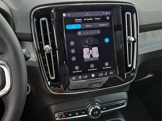 new 2026 Volvo XC40 car, priced at $50,150