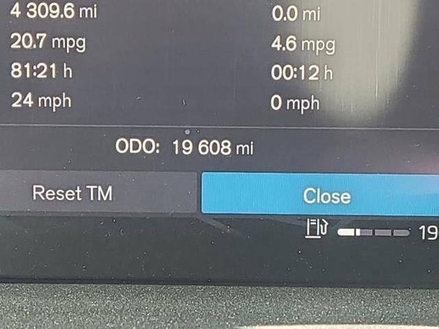 used 2022 Volvo XC60 car, priced at $41,990