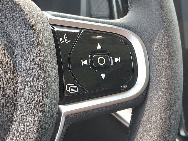 new 2025 Volvo XC90 car, priced at $69,245