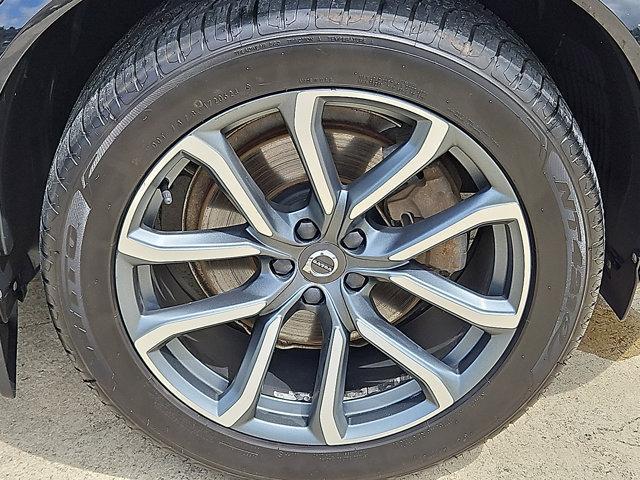 used 2019 Volvo XC90 car, priced at $18,999