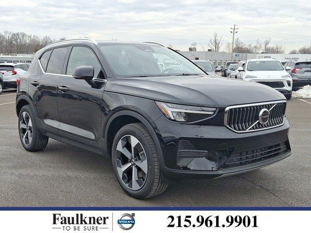new 2025 Volvo XC40 car, priced at $46,015