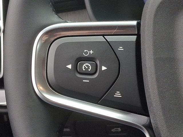 new 2026 Volvo XC40 car, priced at $46,100