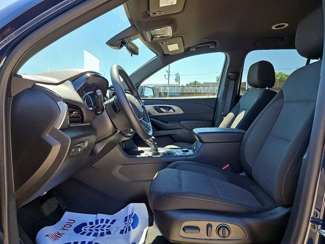 used 2023 Chevrolet Traverse car, priced at $32,990