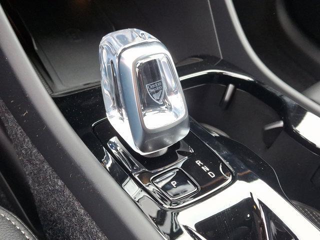 new 2025 Volvo XC40 car, priced at $49,790