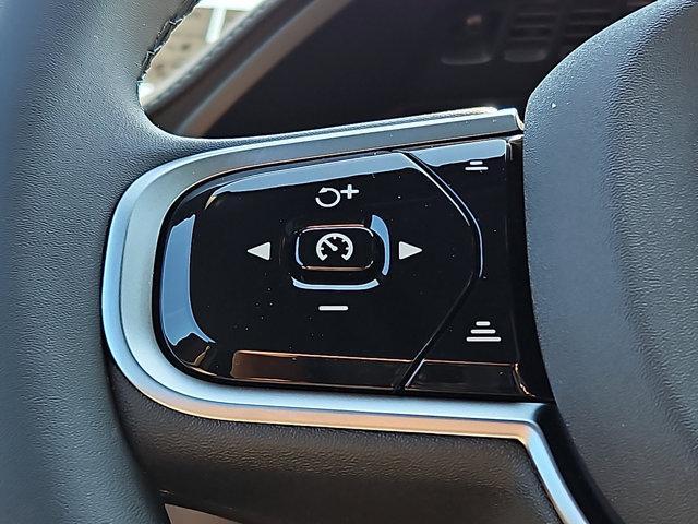 new 2026 Volvo XC90 car, priced at $71,825