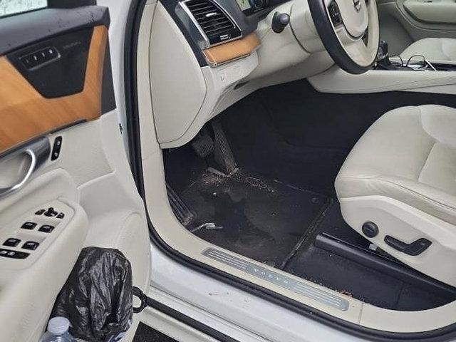used 2022 Volvo XC90 car, priced at $42,990