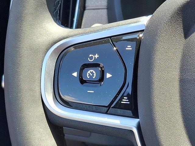 new 2025 Volvo XC90 Plug-In Hybrid car, priced at $75,095