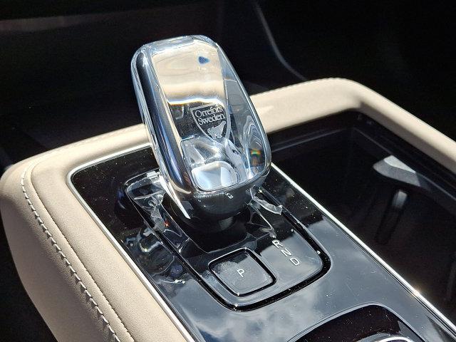 new 2025 Volvo XC90 car, priced at $69,155