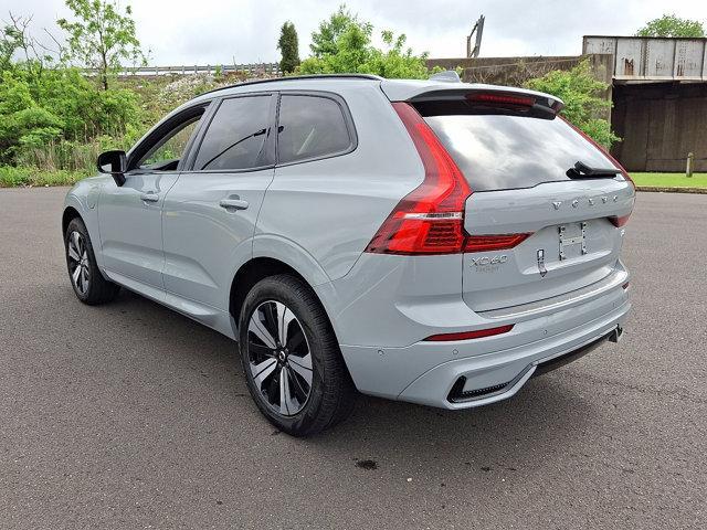 new 2025 Volvo XC60 Plug-In Hybrid car, priced at $65,825