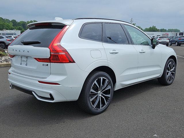 new 2025 Volvo XC60 car, priced at $56,900