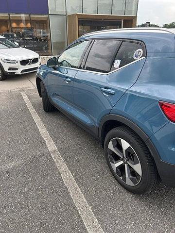 used 2023 Volvo XC40 car, priced at $35,255