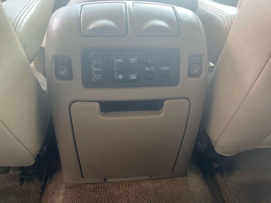 used 2002 GMC Yukon car, priced at $6,999