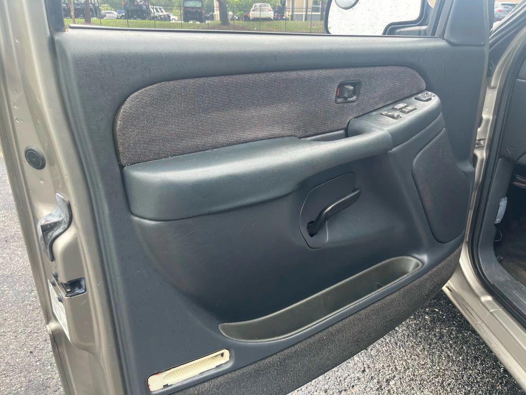 used 2002 GMC Sierra 1500 car, priced at $3,999