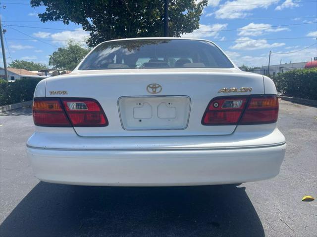 used 1999 Toyota Avalon car, priced at $3,999