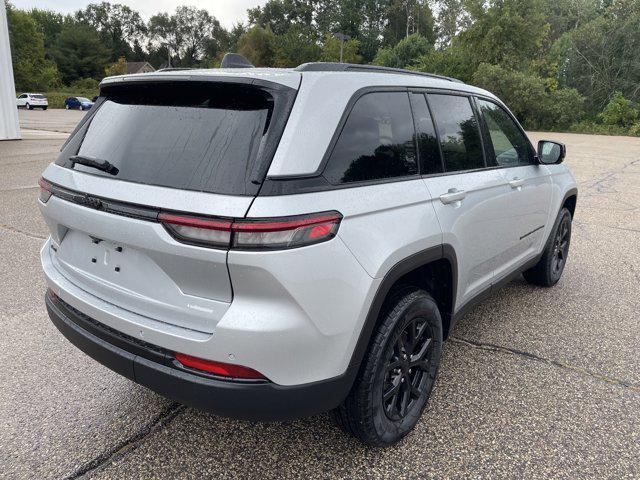 new 2025 Jeep Grand Cherokee car, priced at $46,725