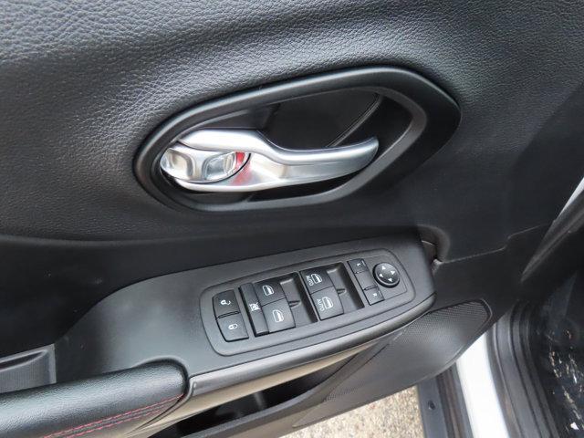 used 2022 Jeep Cherokee car, priced at $22,480