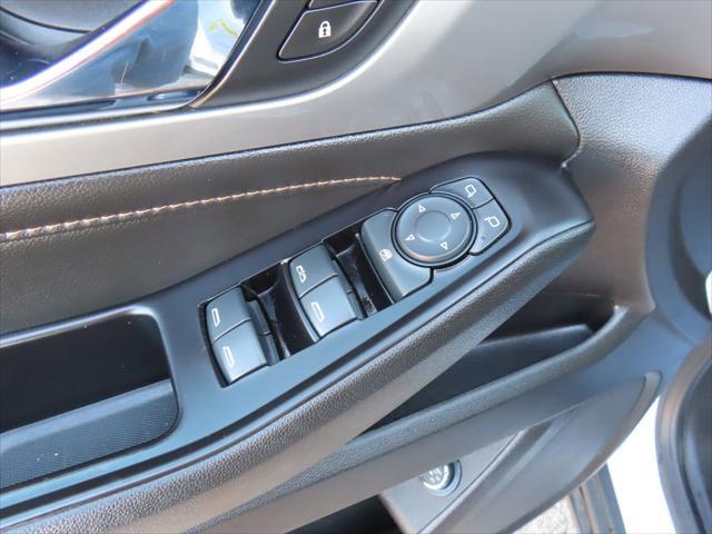 used 2020 Chevrolet Traverse car, priced at $21,680