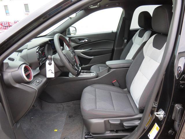 new 2025 Chevrolet Trax car, priced at $25,121