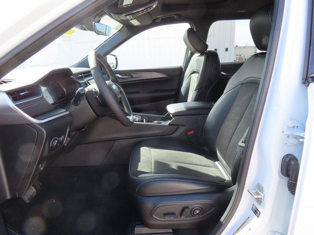 new 2025 Jeep Grand Cherokee L car, priced at $50,575