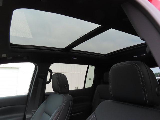 new 2025 Chevrolet Traverse car, priced at $47,788