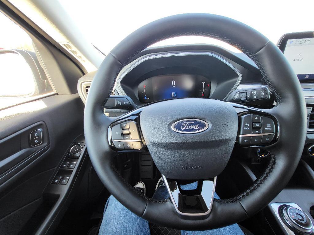 new 2025 Ford Escape car, priced at $31,380