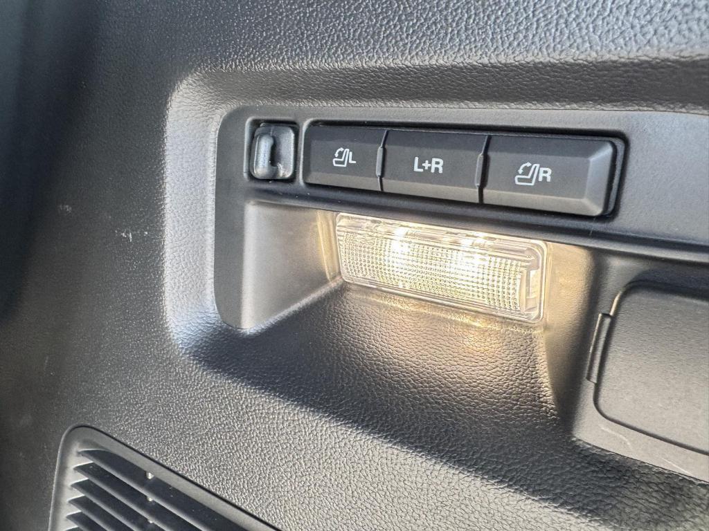 new 2025 Ford Explorer car, priced at $57,067