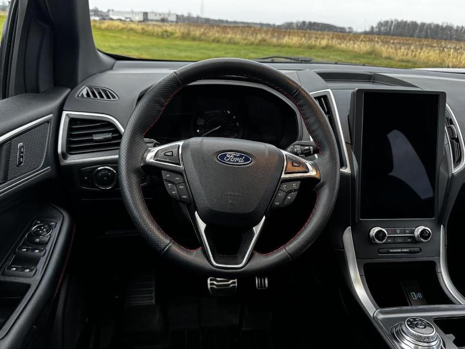 new 2024 Ford Edge car, priced at $41,597