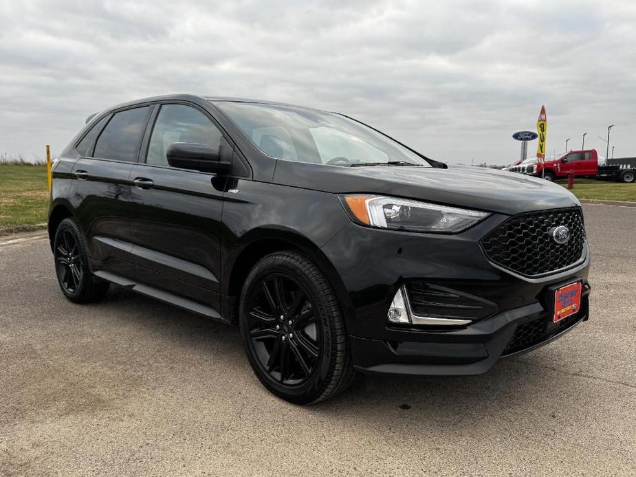 new 2024 Ford Edge car, priced at $41,597