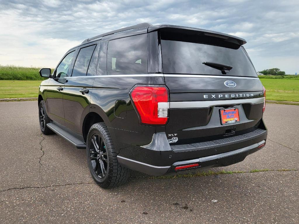 new 2024 Ford Expedition car, priced at $55,999