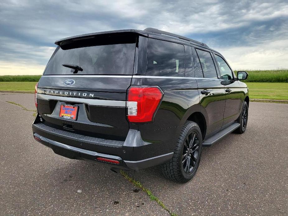 new 2024 Ford Expedition car, priced at $55,999