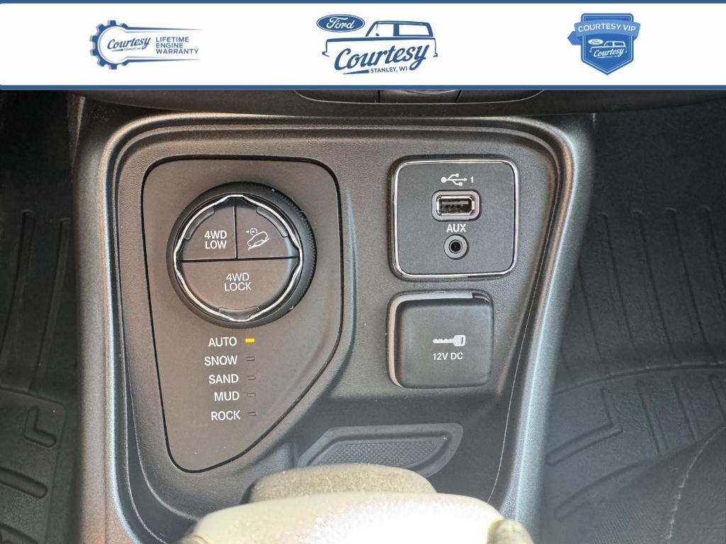 used 2019 Jeep Compass car, priced at $15,999
