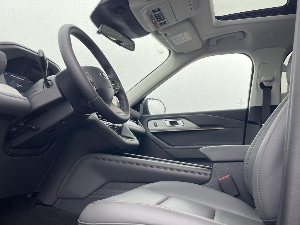 new 2025 Ford Explorer car, priced at $44,540
