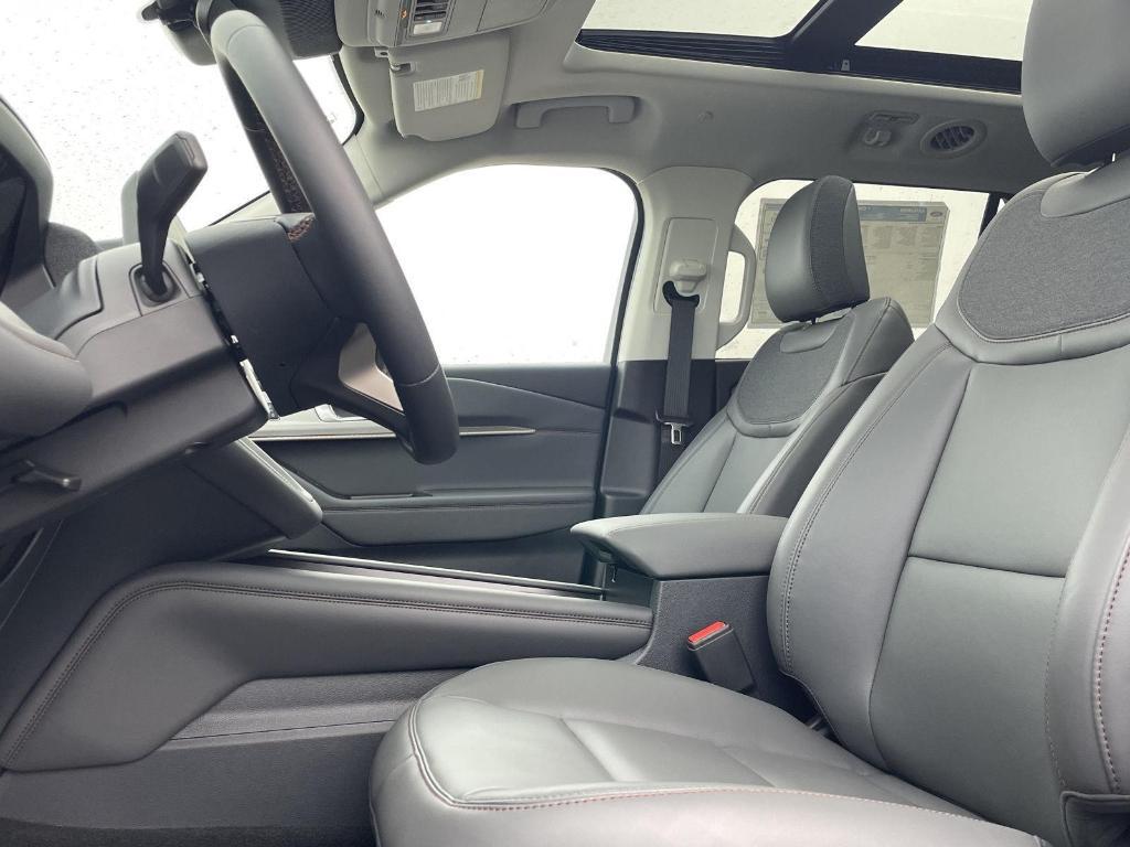 new 2025 Ford Explorer car, priced at $44,540