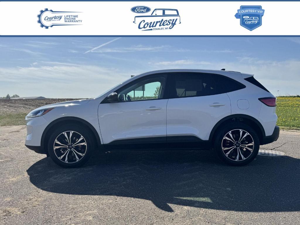 used 2022 Ford Escape car, priced at $24,999