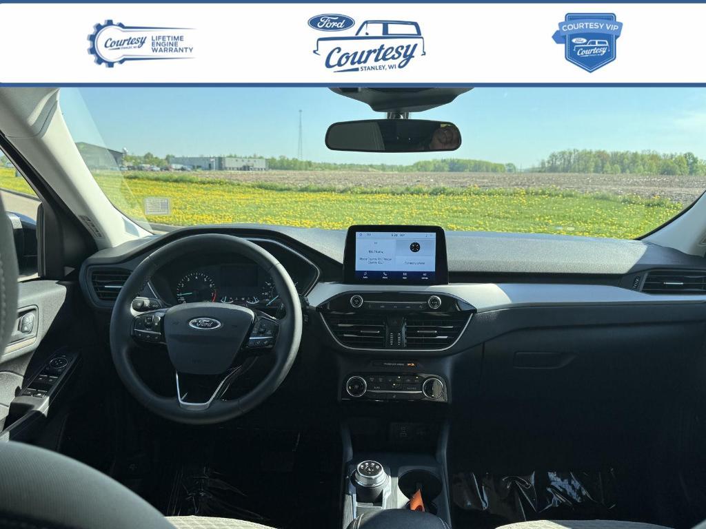 used 2022 Ford Escape car, priced at $24,999