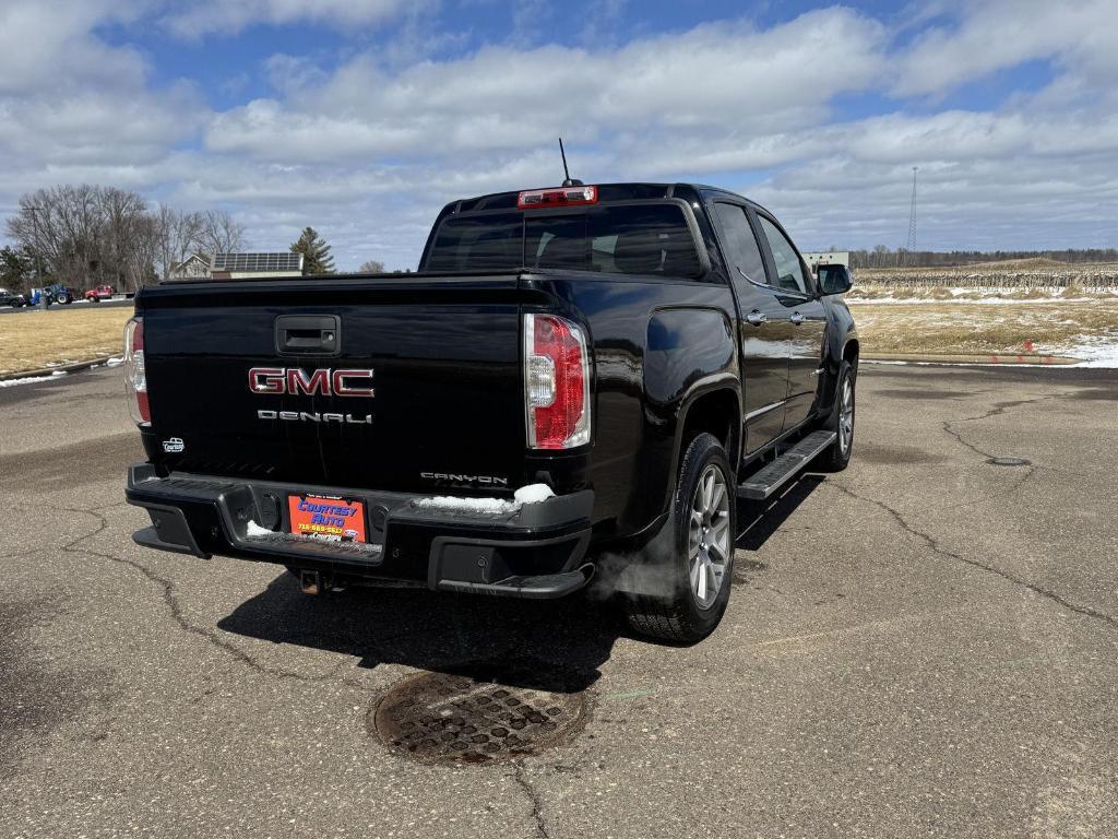 used 2022 GMC Canyon car, priced at $33,333