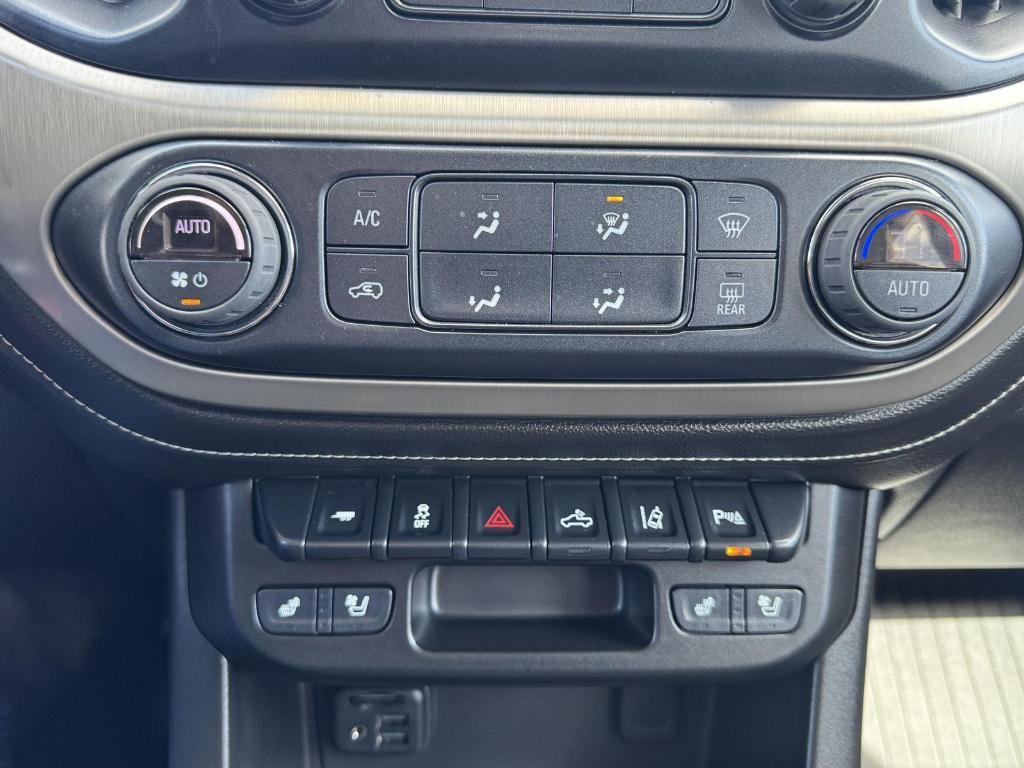 used 2022 GMC Canyon car, priced at $33,333