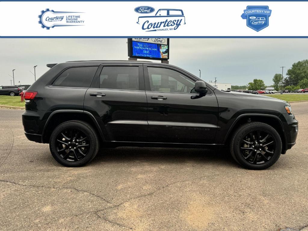 used 2021 Jeep Grand Cherokee car, priced at $26,599