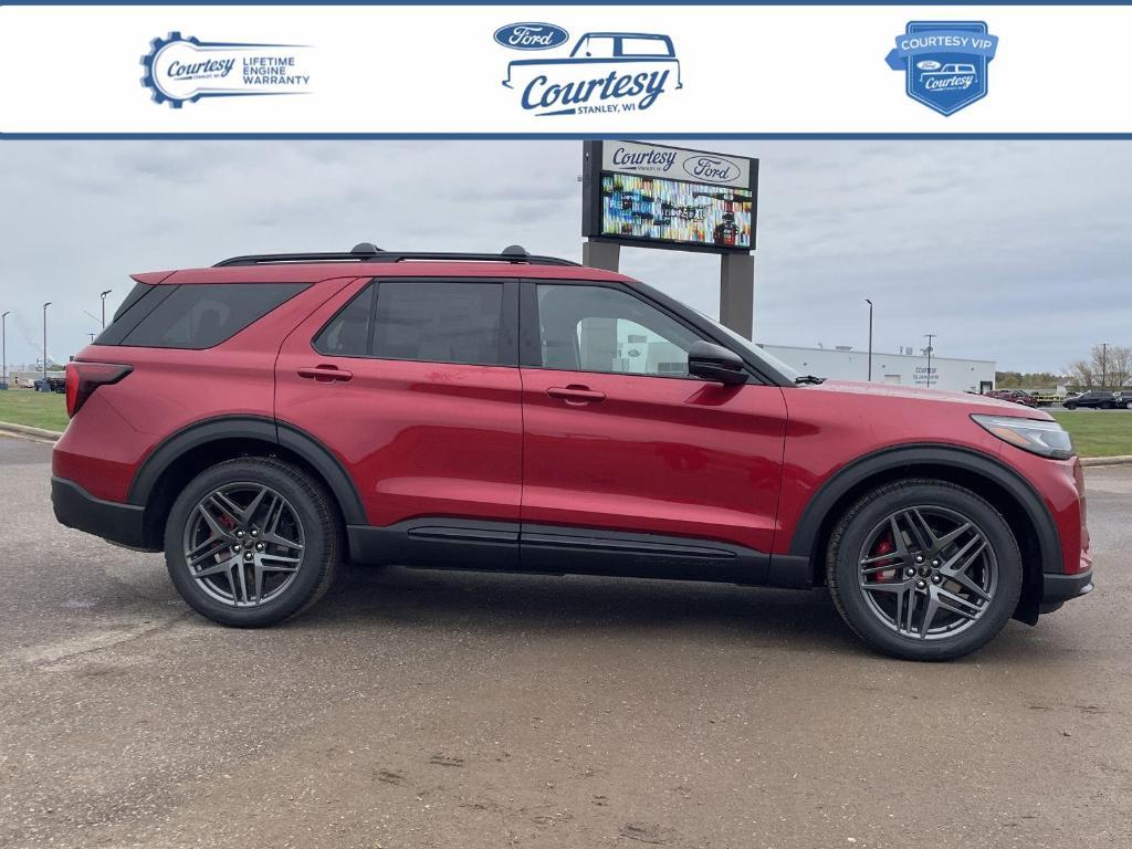new 2025 Ford Explorer car, priced at $61,520