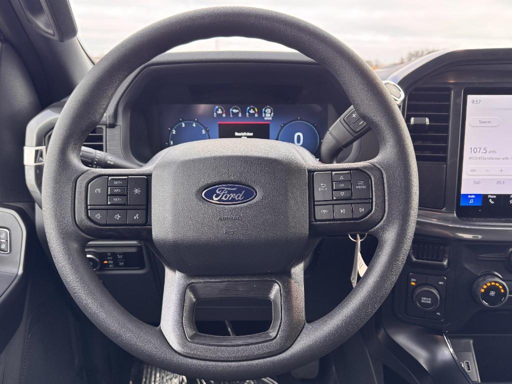 new 2025 Ford F-150 car, priced at $54,660