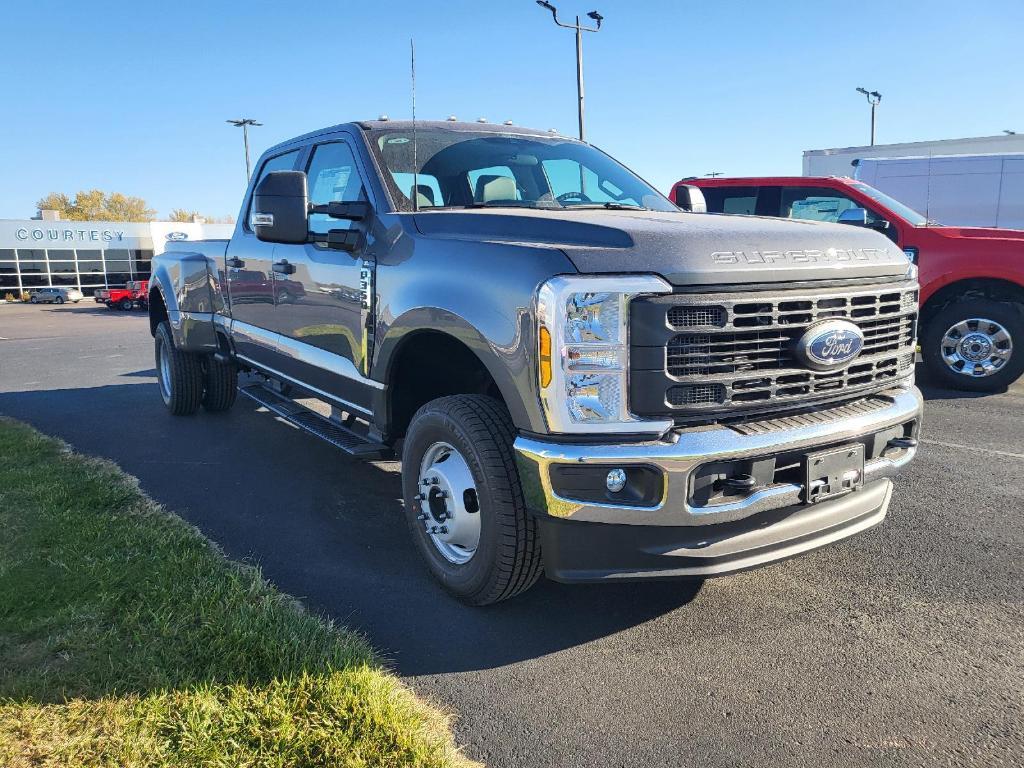 new 2024 Ford F-350 car, priced at $52,486