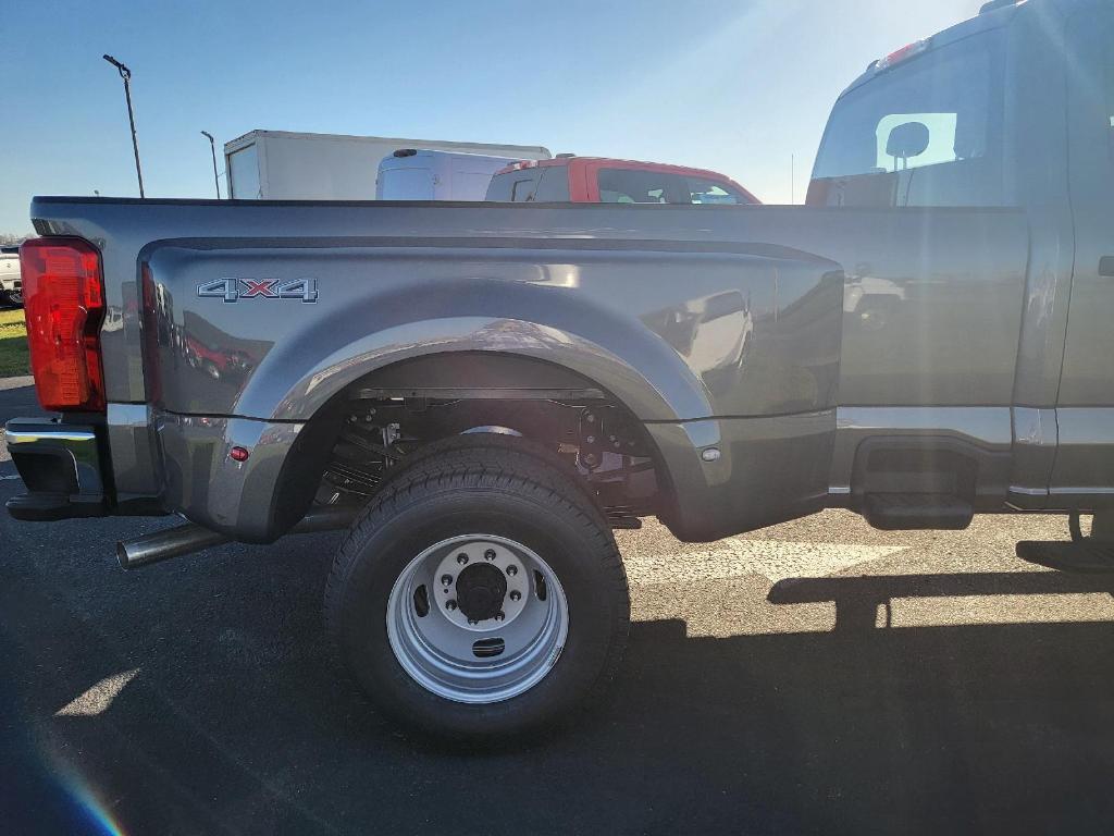 new 2024 Ford F-350 car, priced at $52,486