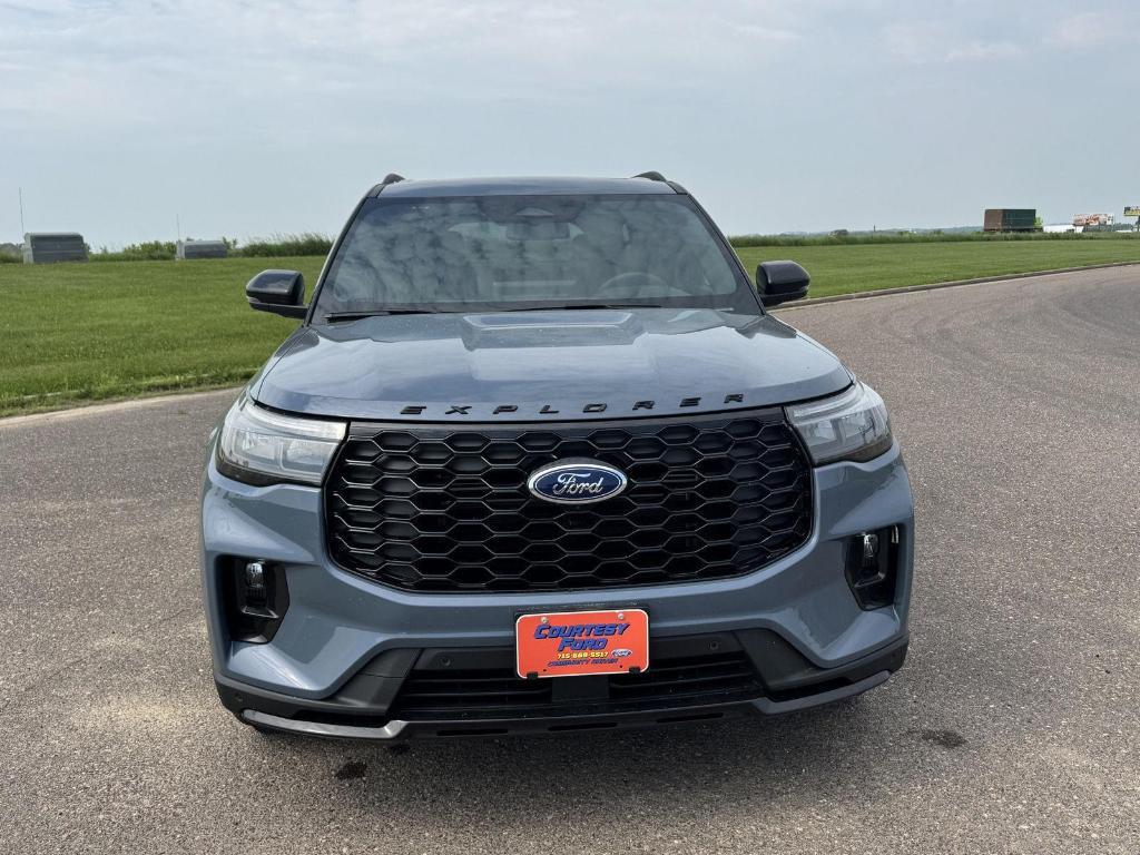 new 2025 Ford Explorer car, priced at $54,645