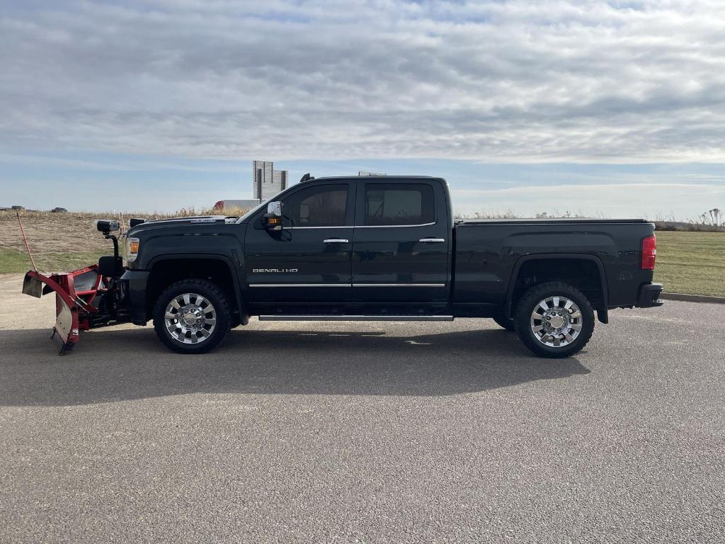 used 2017 GMC Sierra 2500 car, priced at $49,676