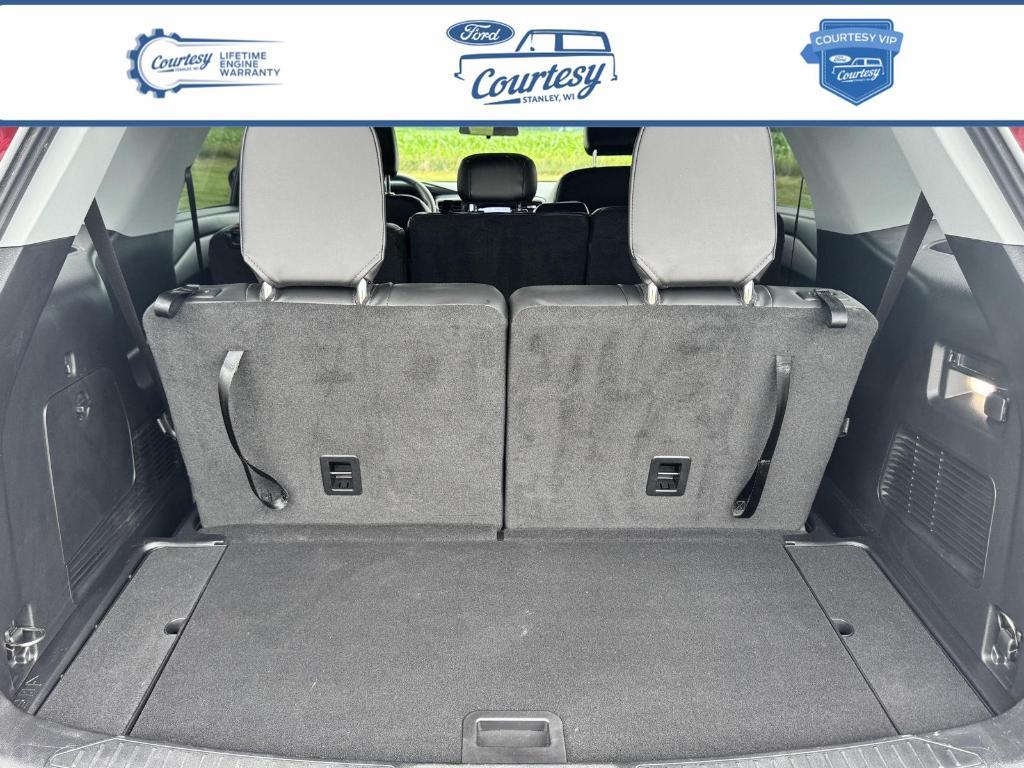 used 2022 Ford Explorer car, priced at $37,999