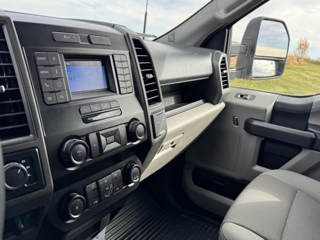 used 2022 Ford F-350 car