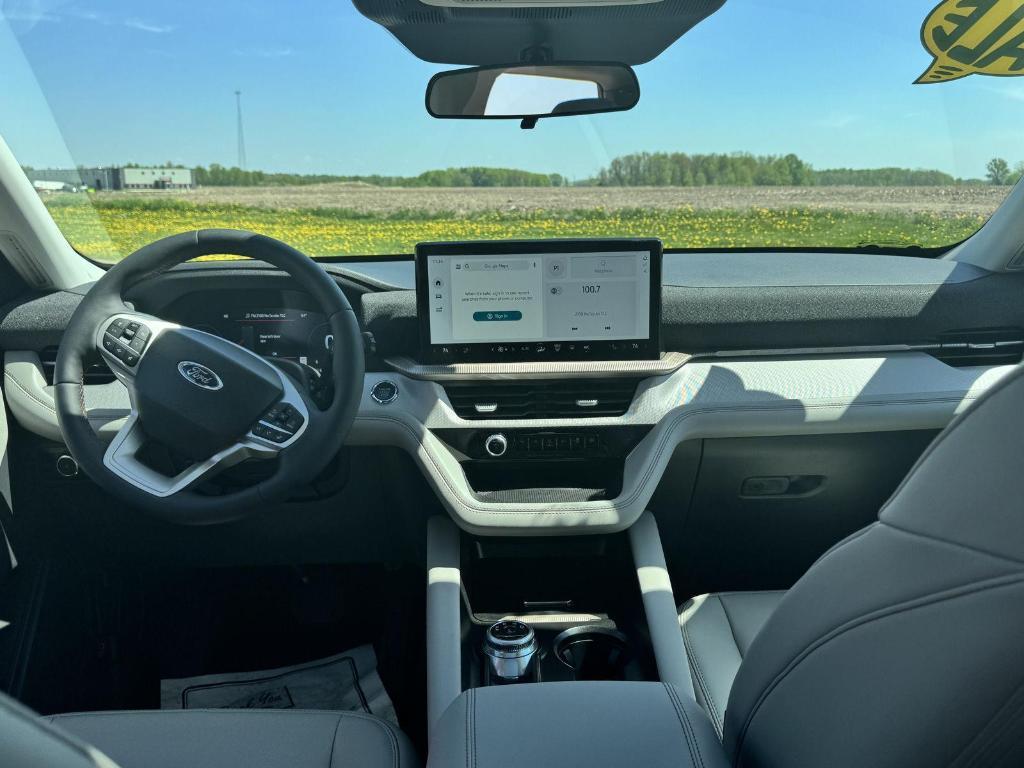 new 2025 Ford Explorer car, priced at $46,449