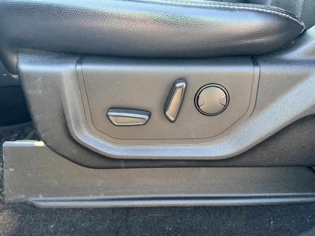 used 2019 Ford F-150 car, priced at $29,999