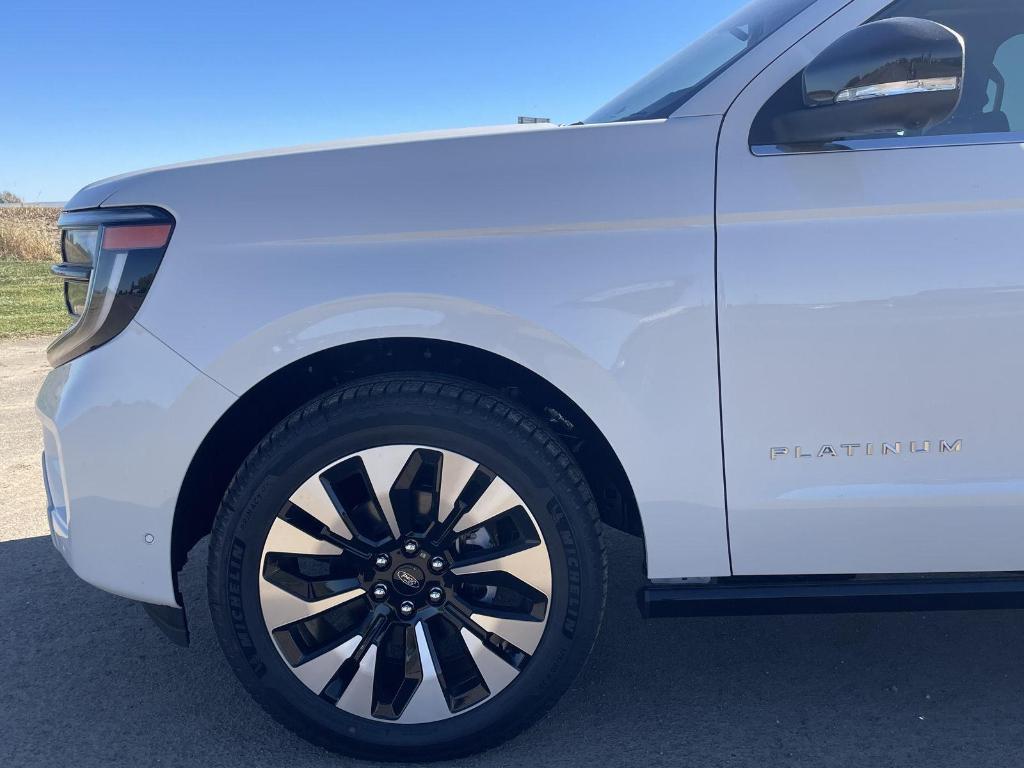 new 2025 Ford Expedition Max car, priced at $82,999